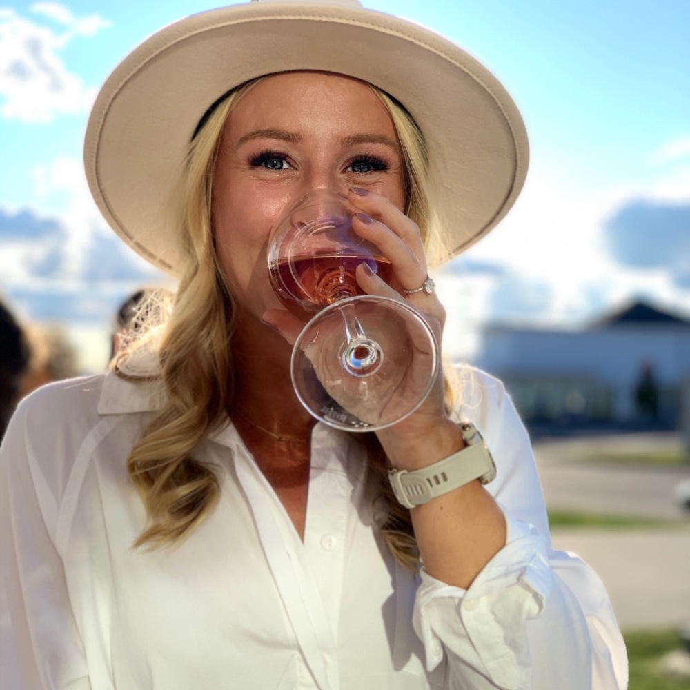 Meet your Posher, Logan